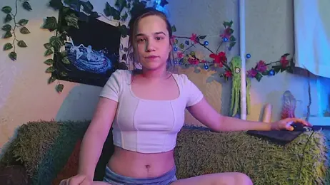 Tiny_Witch webcam model stream image