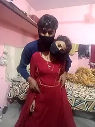 Desipari_777 webcam model stream image