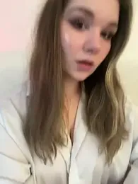 PumaShyXD webcam model stream image