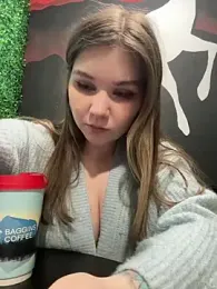 PumaShyXD webcam model stream image