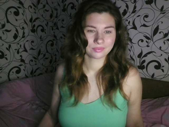 YourEmilie webcam model stream image