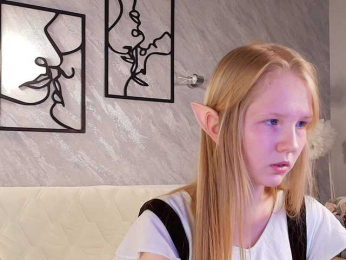 LiandraNelson webcam model stream image