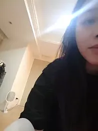 Lovelyanan webcam model stream image