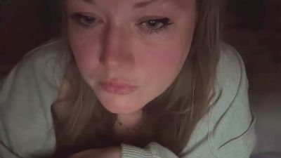 Nomzies webcam model stream image