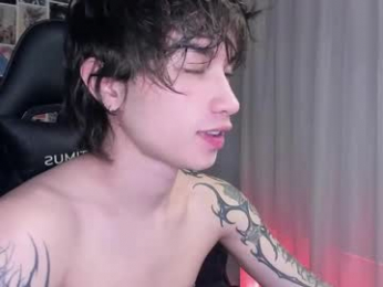 liamelf webcam chaturbate model stream image