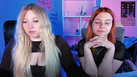 juli_kisss webcam stripchat model stream image