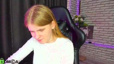 Alya_Vizz webcam model stream image