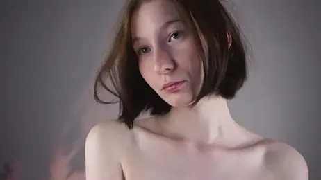 HollisHallman webcam model stream image