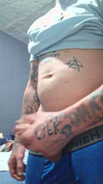 Tonybeesy webcam model stream image
