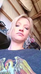 LuciiLuv webcam model stream image