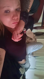 LuciiLuv webcam model stream image