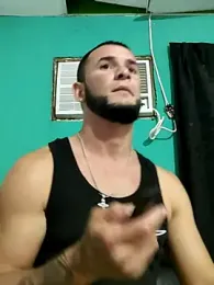 Master_pigdirty webcam model stream image