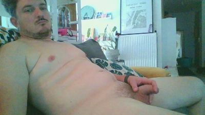 moinuxxx webcam cam4 model stream image