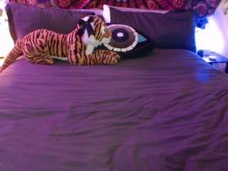 marshmallow-princess-420 webcam model stream image