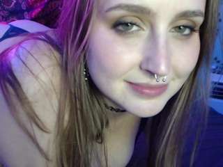 marshmallow-princess-420 webcam model stream image
