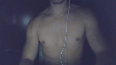 hotcarl_ webcam model stream image