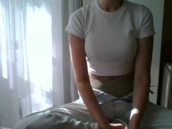 eysha webcam model stream image