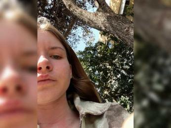 Luxxu webcam bongacams model stream image