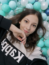 CwenEngelby webcam model stream image