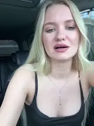 Devill_Angel_ webcam model stream image
