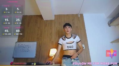 JULLIAN_ webcam model stream image