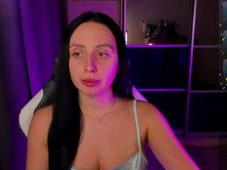 christymia webcam model stream image