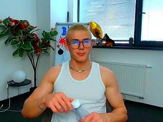 Marshall Sin webcam flirt4free model stream image
