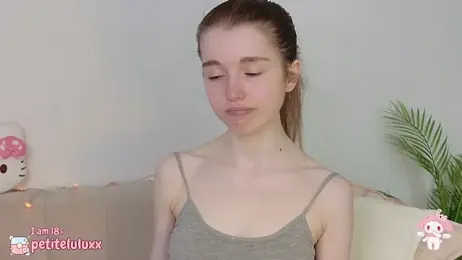petiteluluxx webcam model stream image