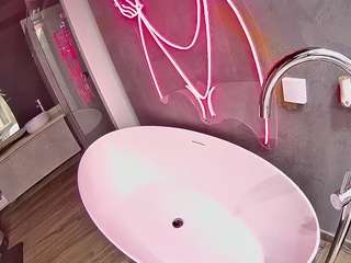 voyeurcam-casa-salsa-bathtub-pov webcam model stream image