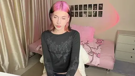 Vailyreb_ webcam stripchat model stream image
