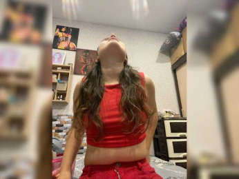 LolaBanks webcam model stream image