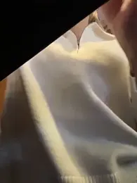 NewLale webcam model stream image