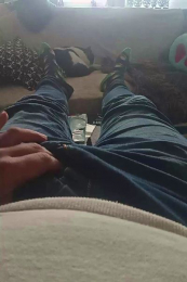 Lecoquin6363 webcam model stream image