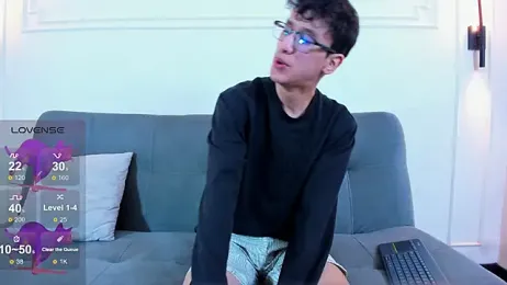 Cum_hunters webcam model stream image