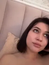 KikiWatson webcam model stream image