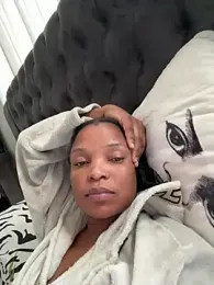 slimcateee webcam model stream image