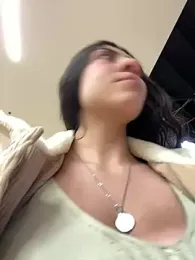 arieel__722 webcam model stream image