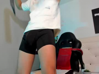 tatanwalker webcam model stream image