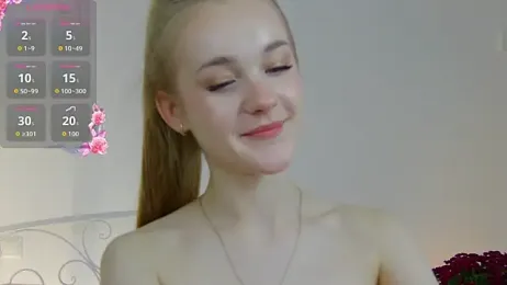 KumiKruz webcam model stream image