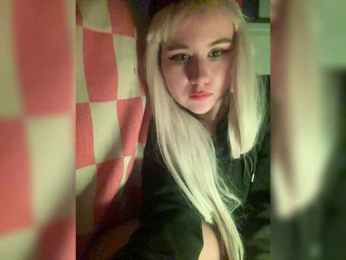 LeonaLutty webcam model stream image