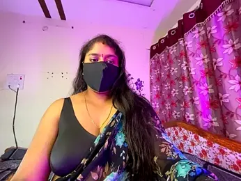 LouleyRanii webcam model stream image