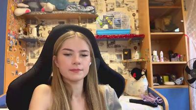 IrmaHipsley webcam cam4 model stream image