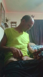 C_money1981 webcam model stream image