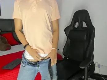 Aiiden_15 webcam model stream image