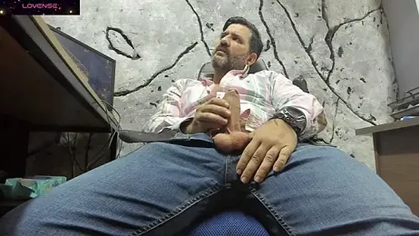 Maxi_thebig_daddy webcam model stream image