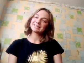 ivelissemaura webcam model stream image