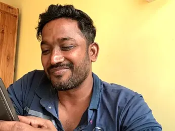 RabitheRambo30 webcam model stream image