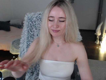 _Xyliganka777_ webcam bongacams model stream image