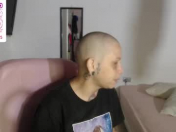moon_cat85 webcam model stream image