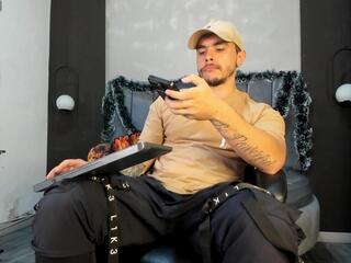 Liam Walker webcam model stream image